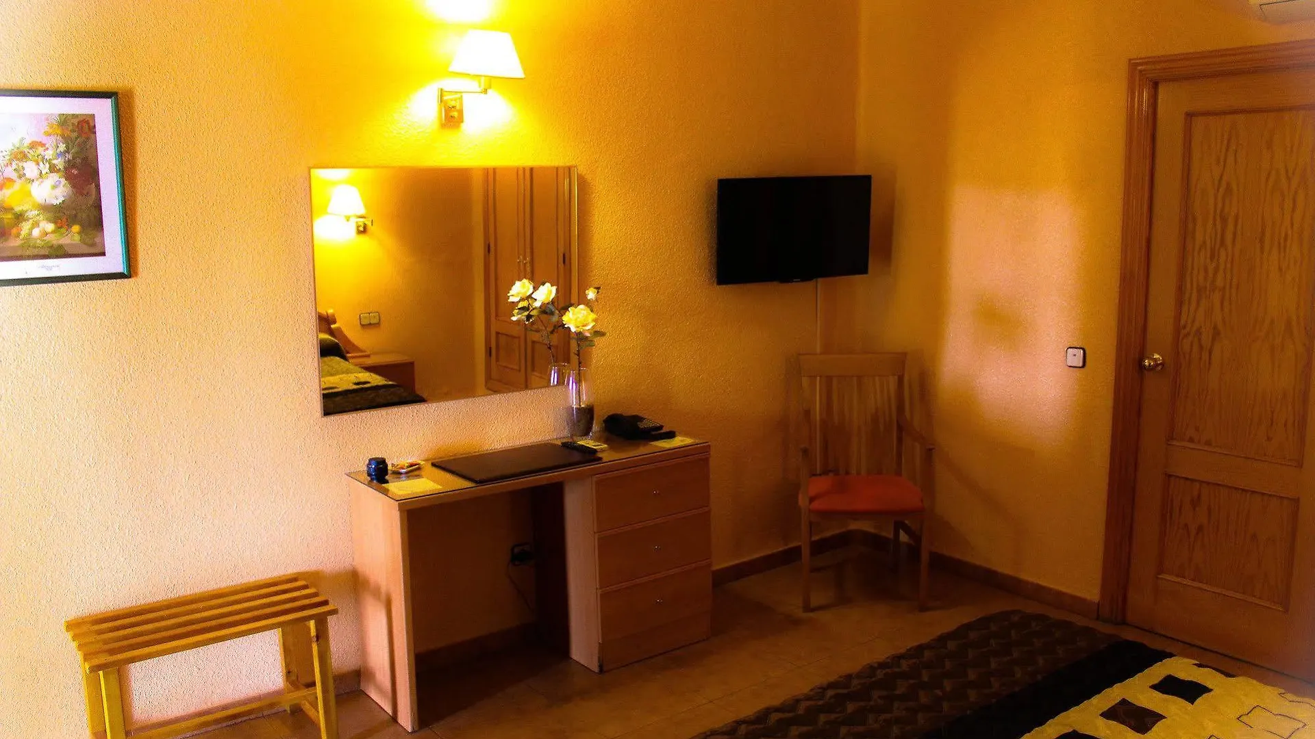 Hotel Salvador Bailén 3*,